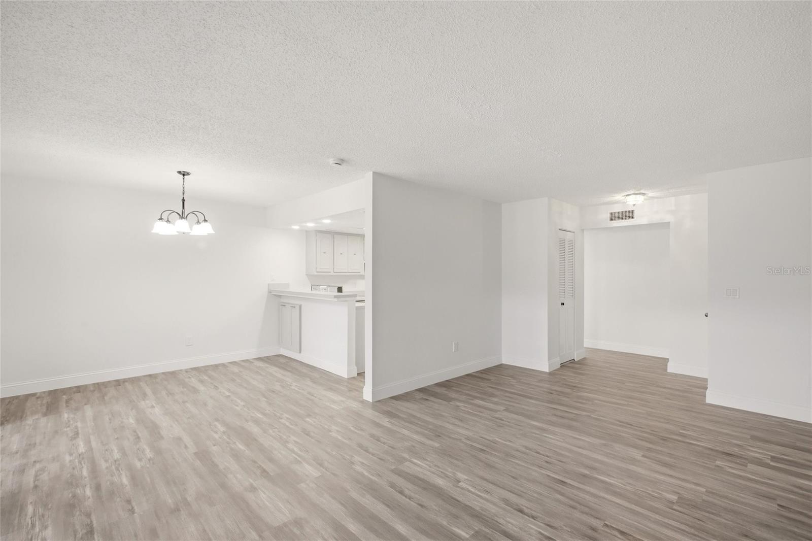 22333 Edgewater Dr #c2 Property Photo 6