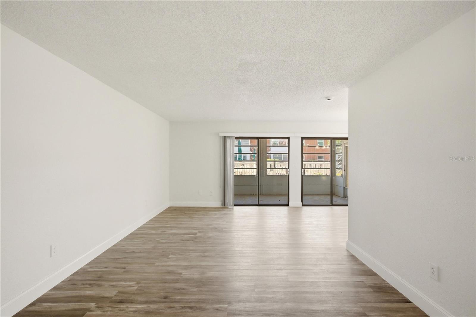 22333 Edgewater Dr #c2 Property Photo 7