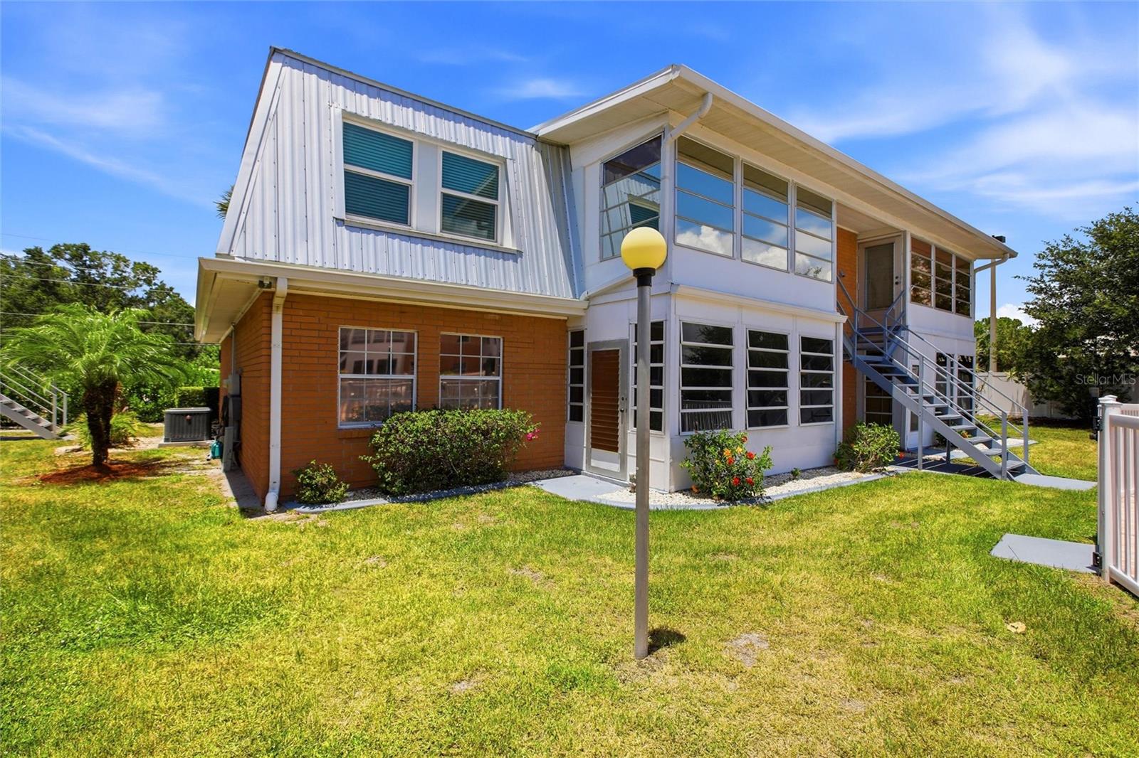 22333 Edgewater Dr #c2 Property Photo 37