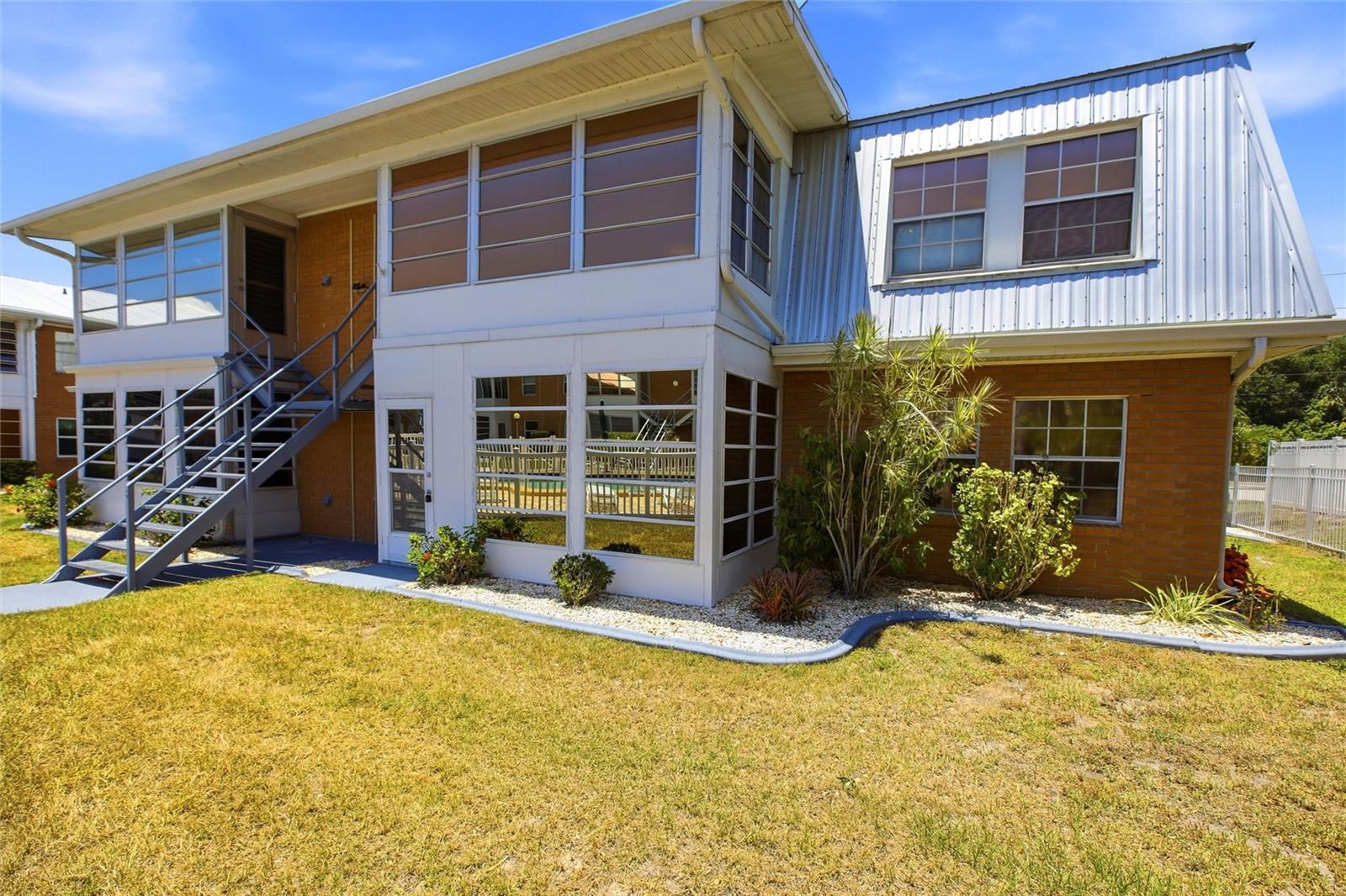 22333 Edgewater Dr #c2 Property Photo 38