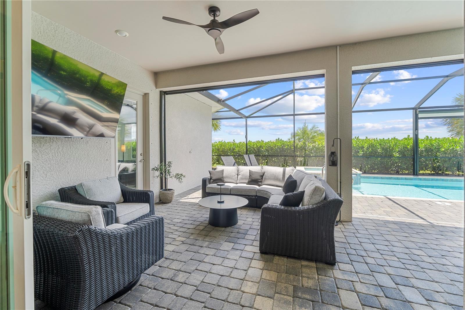 15860 Cranes Marsh Ct Property Photo 32