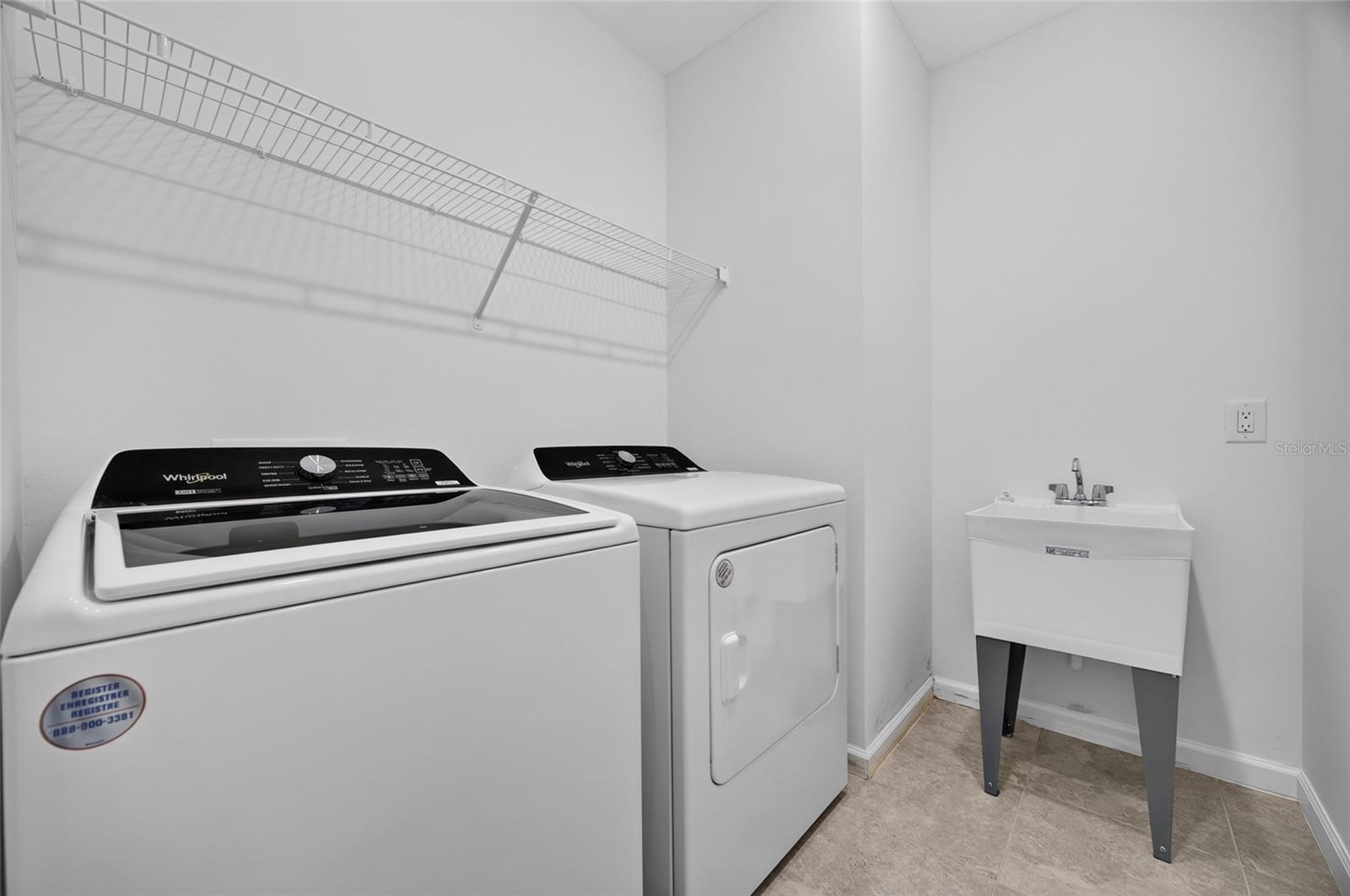 6492 Silverstar Dr Property Photo 21