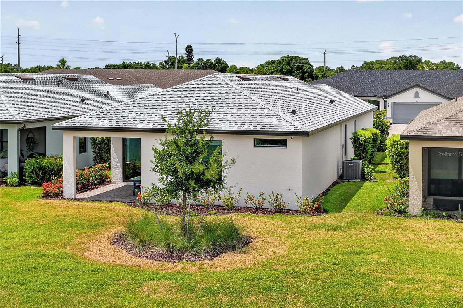 6492 Silverstar Dr Property Photo 30