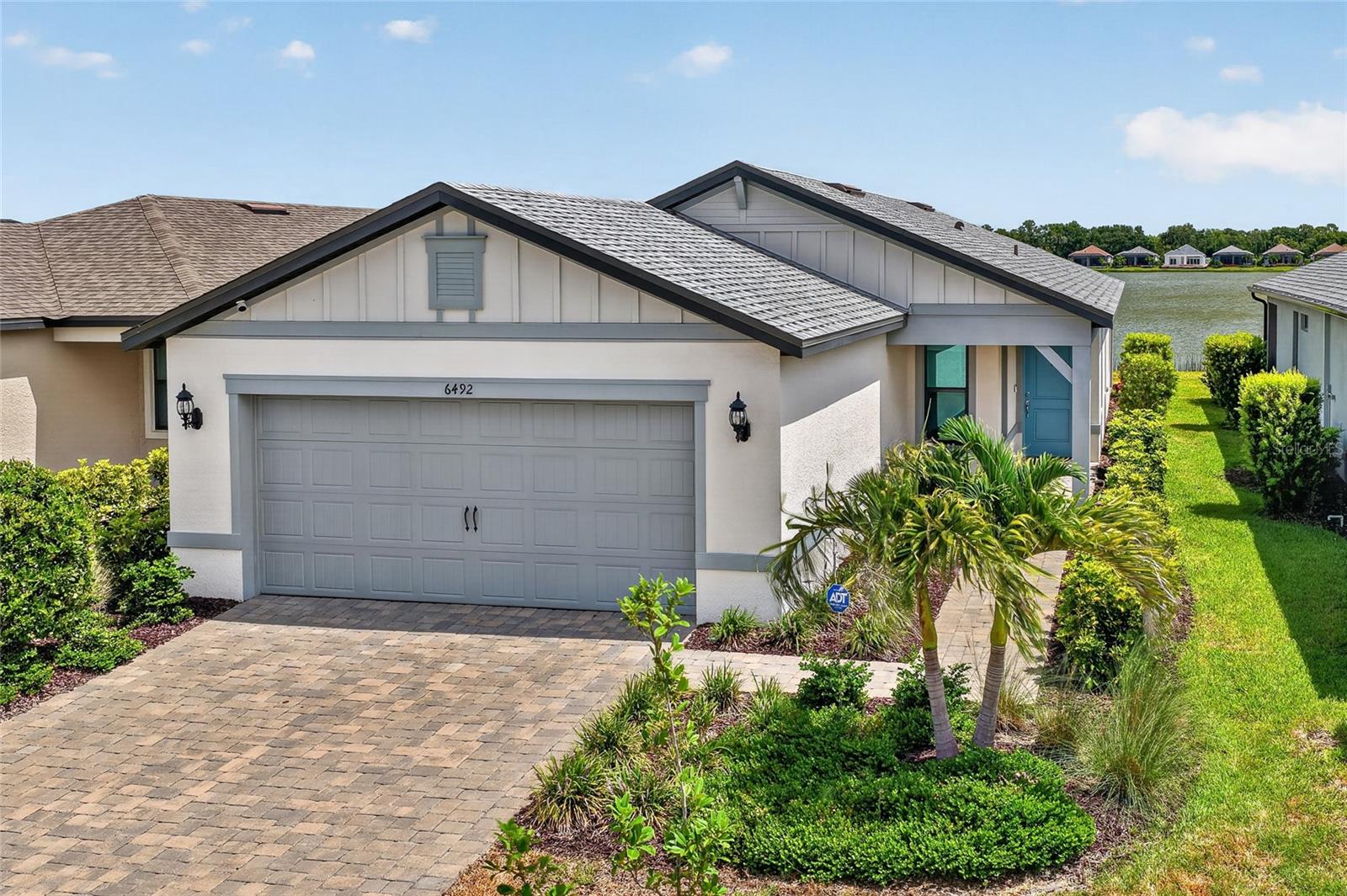 6492 Silverstar Dr Property Photo 31