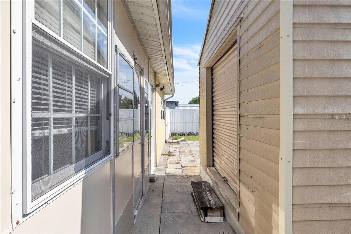 6801 Bernadean Blvd Property Photo 32