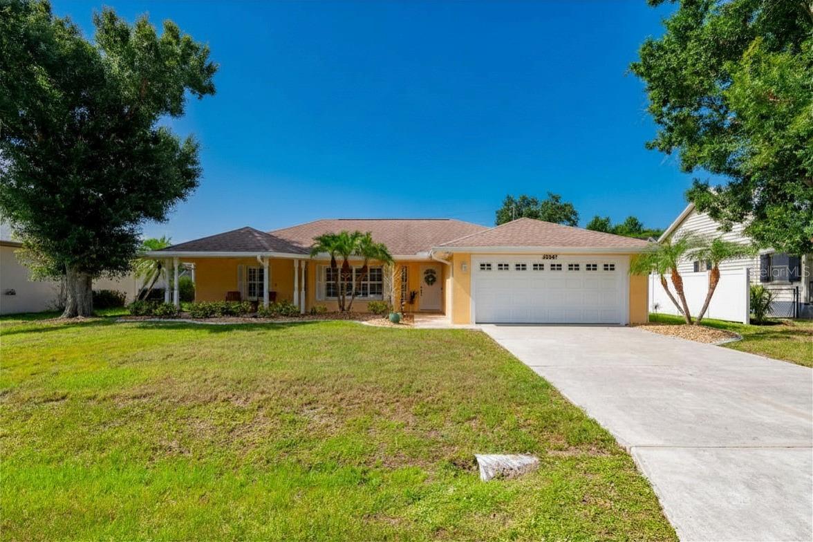 23347 MULLINS AVE Property Photo 1