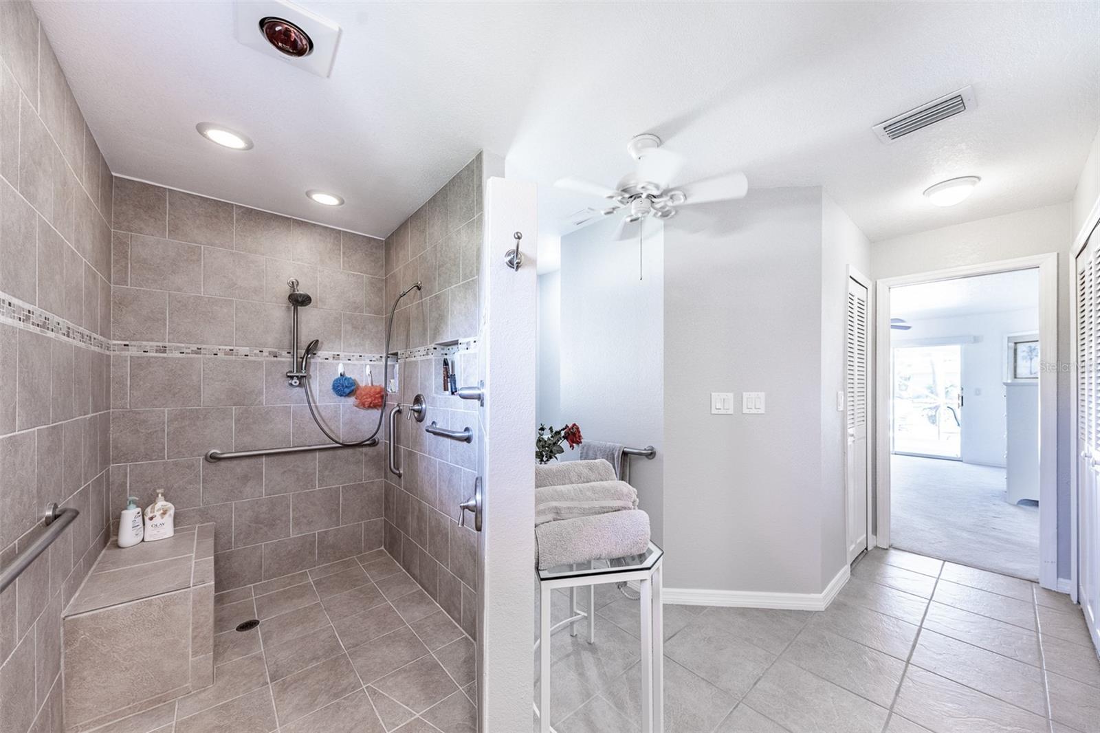 538 W Cashew Property Photo 21