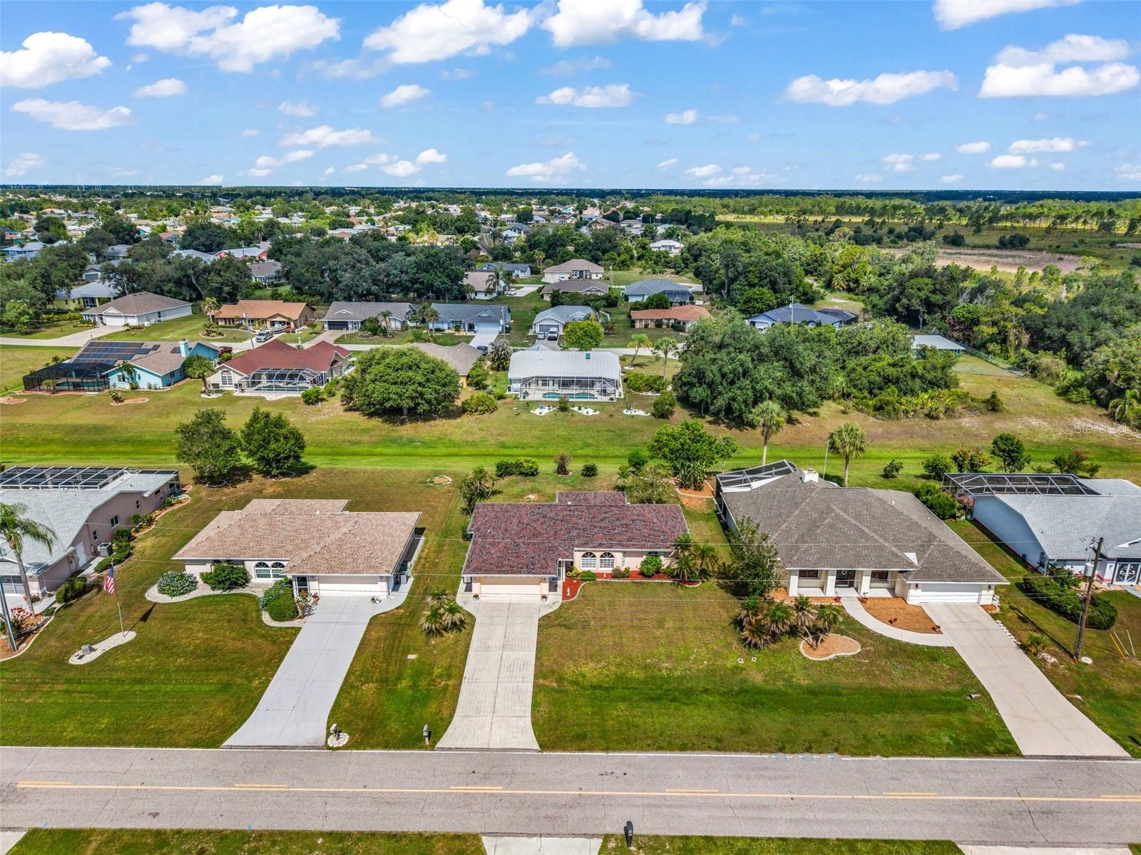 29 Seasons Dr Property Photo 33