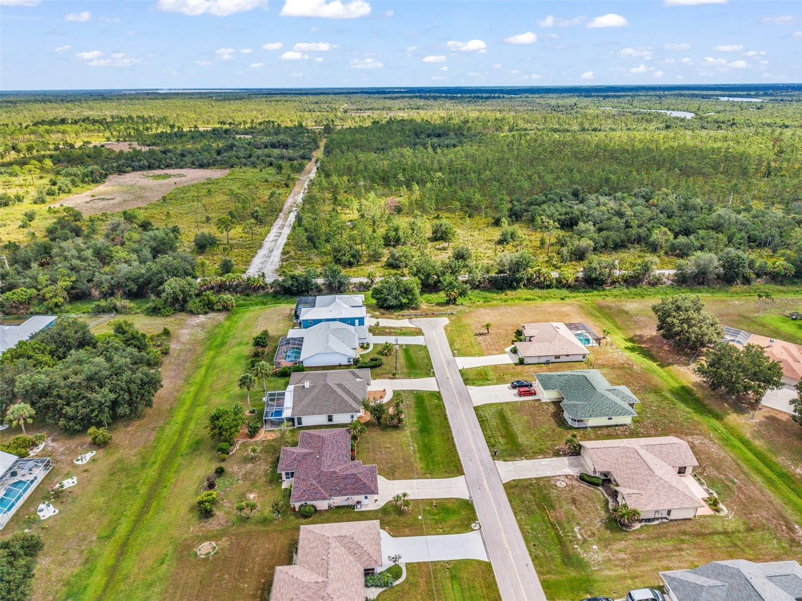 29 Seasons Dr Property Photo 45