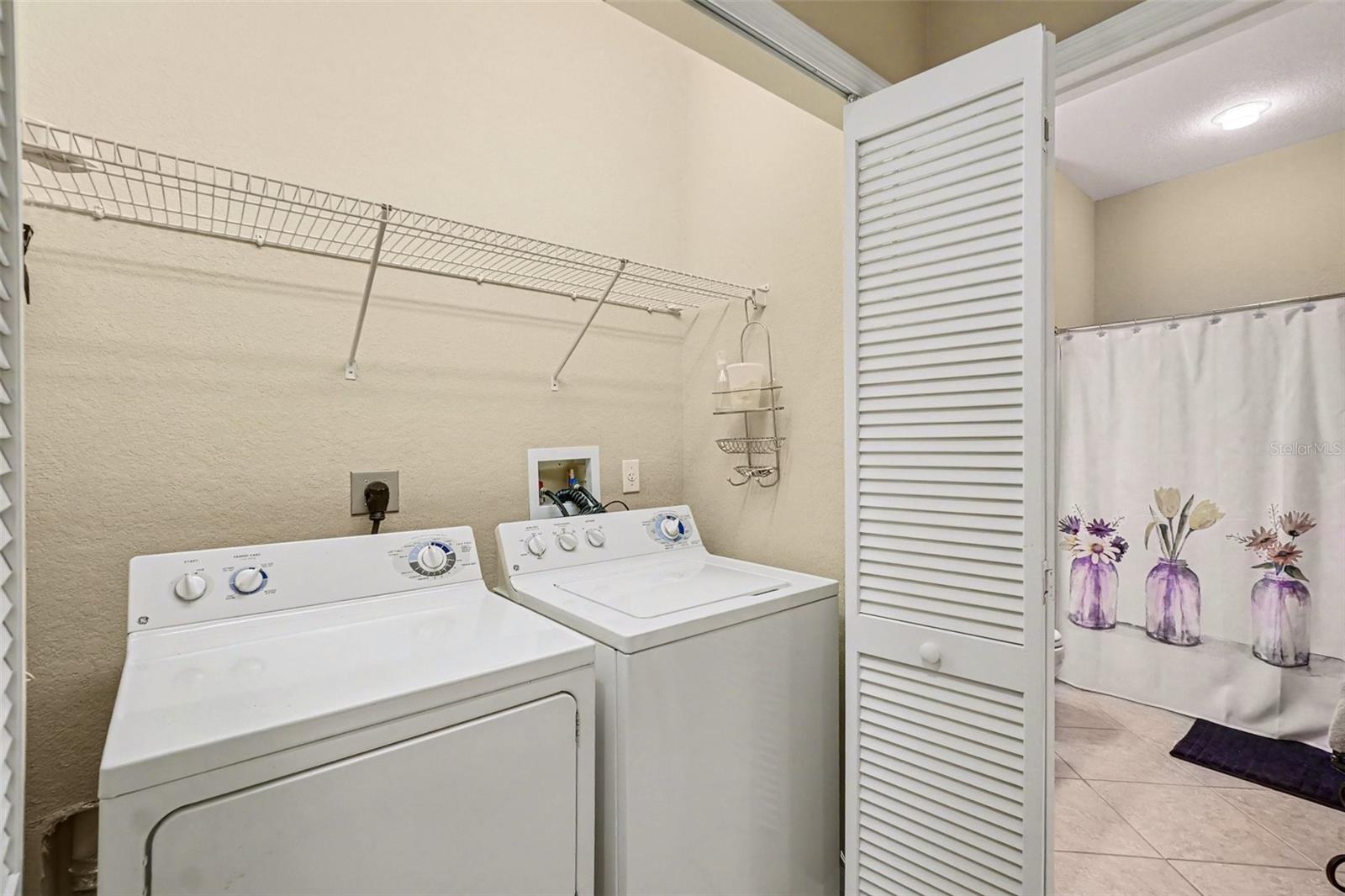 2593 Cottonwood Ln Property Photo 24
