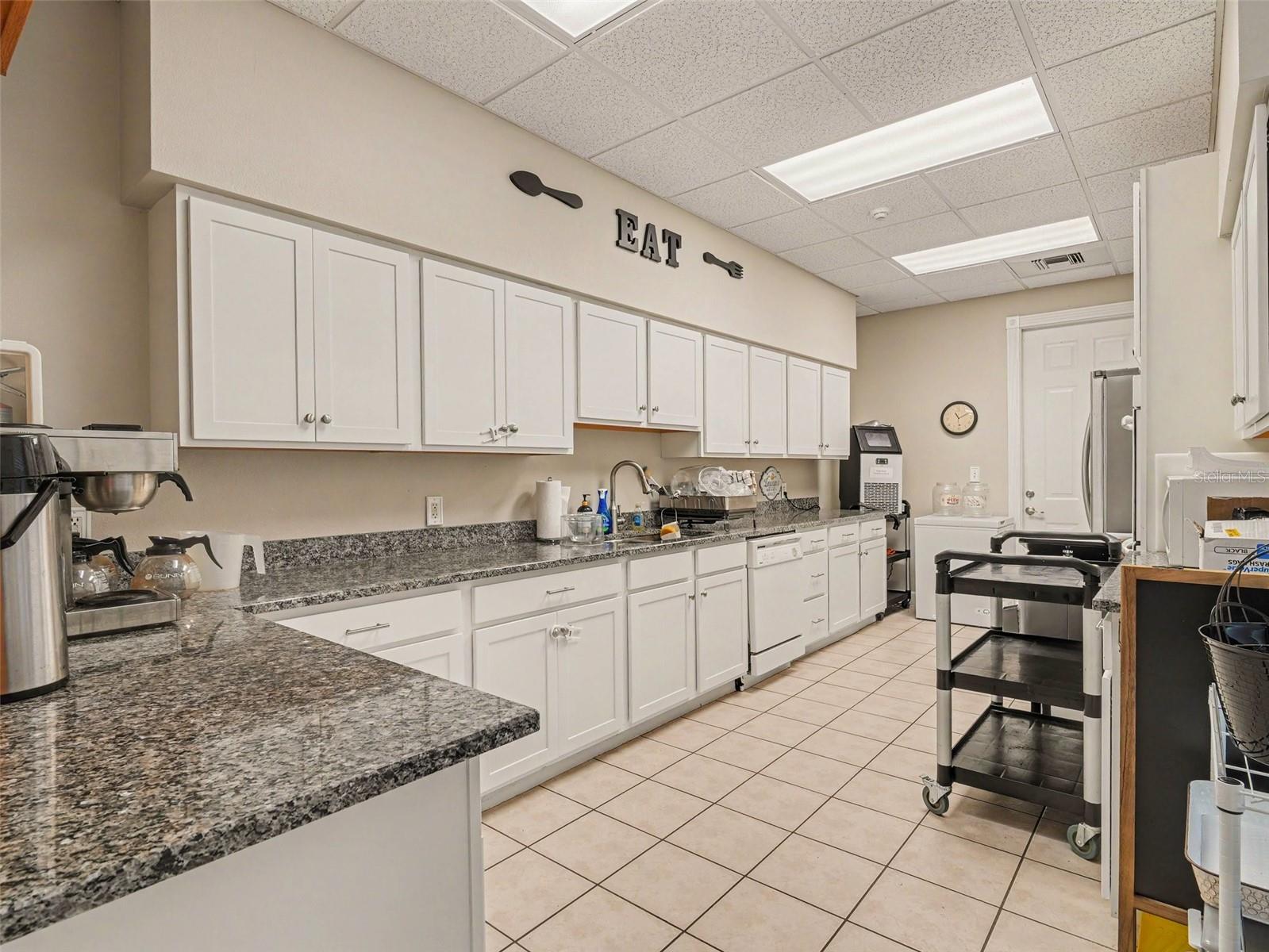 2593 Cottonwood Ln Property Photo 53