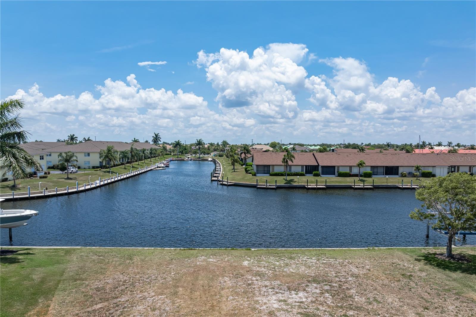1474 Kittiwake Dr Property Photo 4