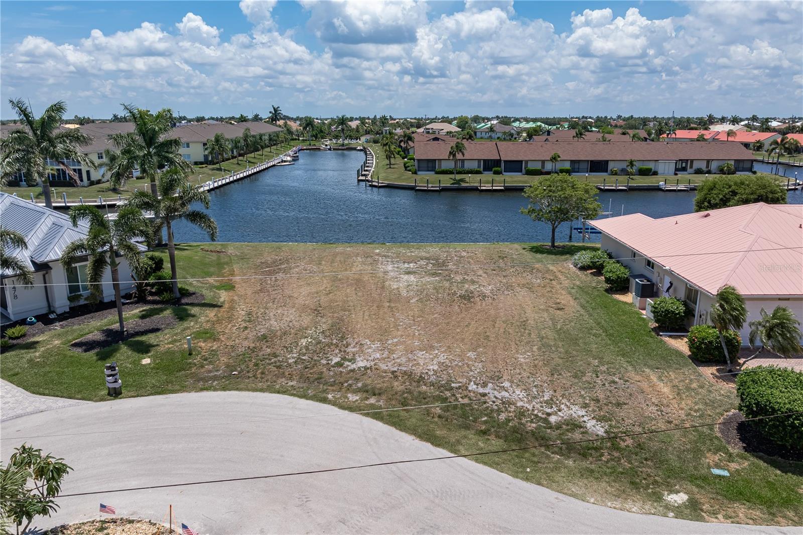 1474 Kittiwake Dr Property Photo 6