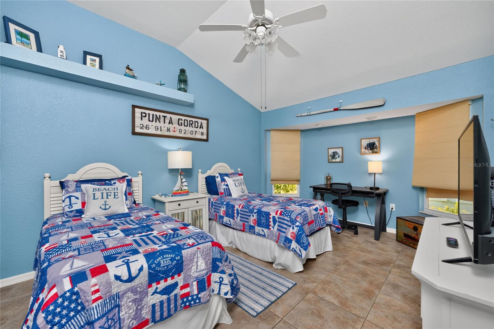 3015 Wisteria Pl Property Photo 27