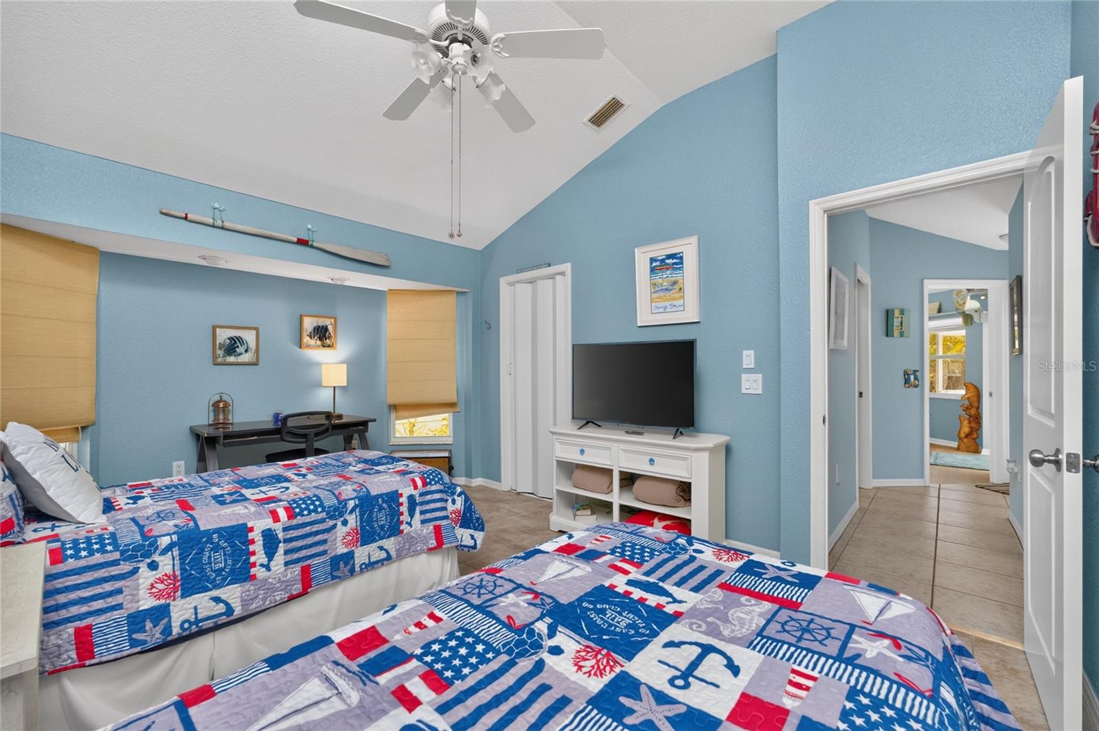 3015 Wisteria Pl Property Photo 28