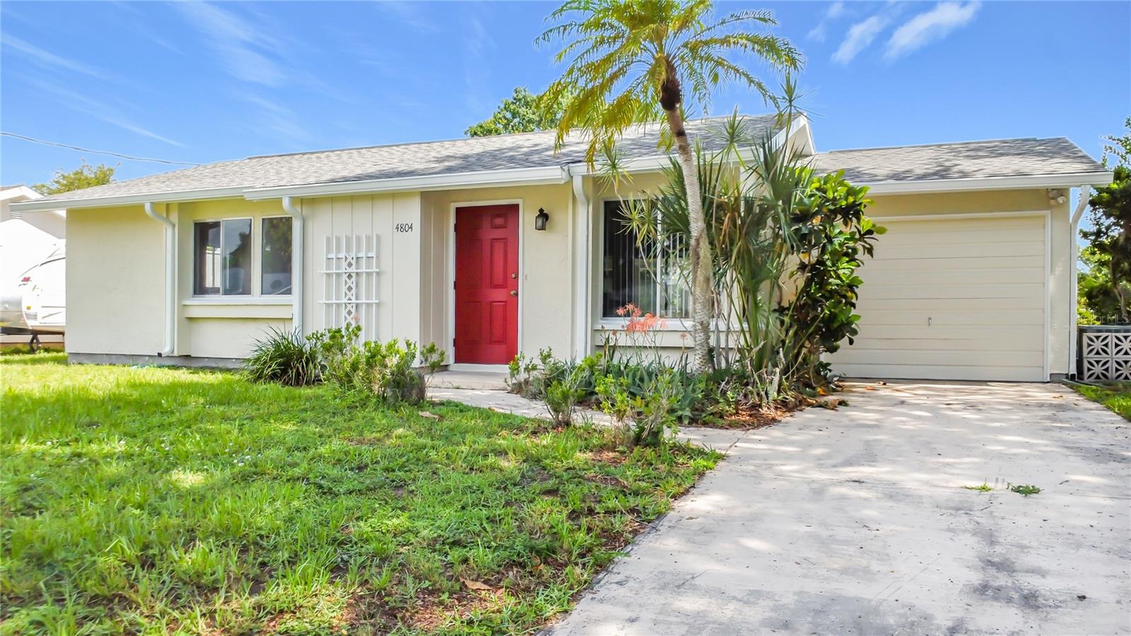 4804 Batchelor Ave Property Photo 1