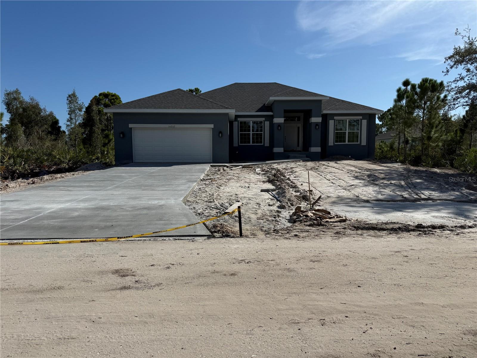 14207 Onslow Ln Property Photo 3