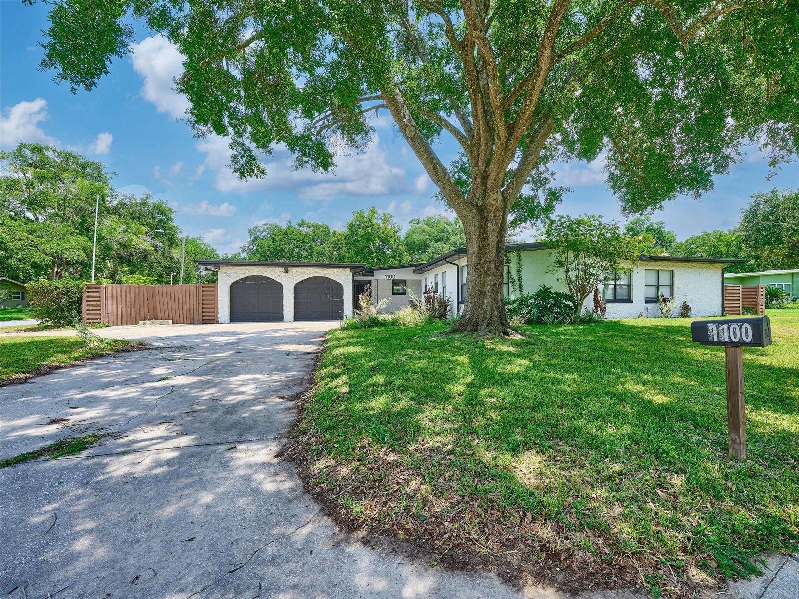 1100 CORNELL DR