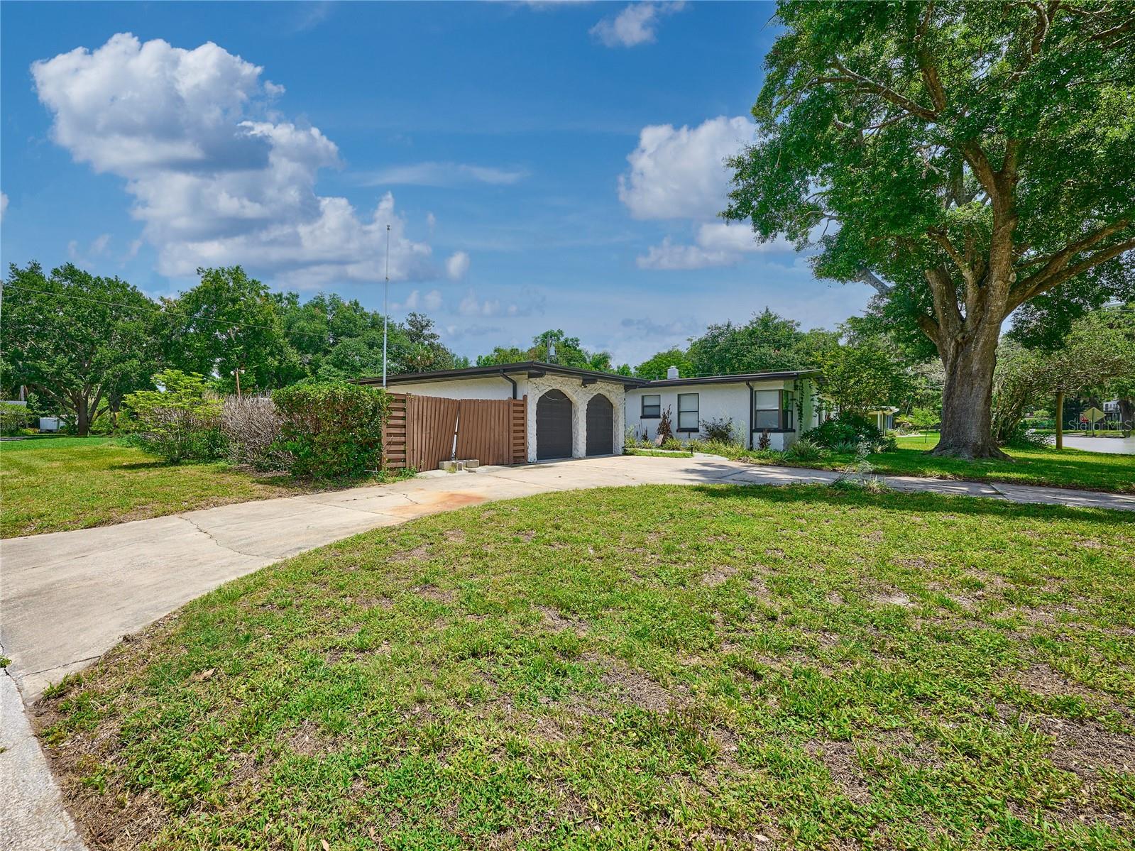 1100 Cornell Dr Property Photo 8