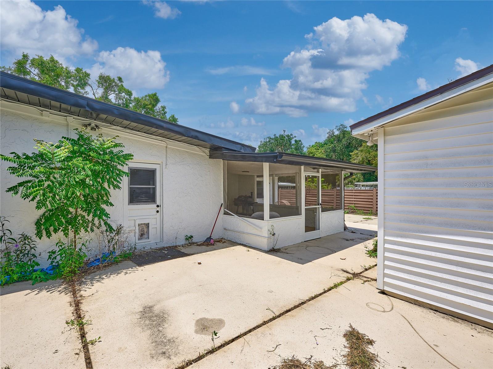 1100 Cornell Dr Property Photo 25