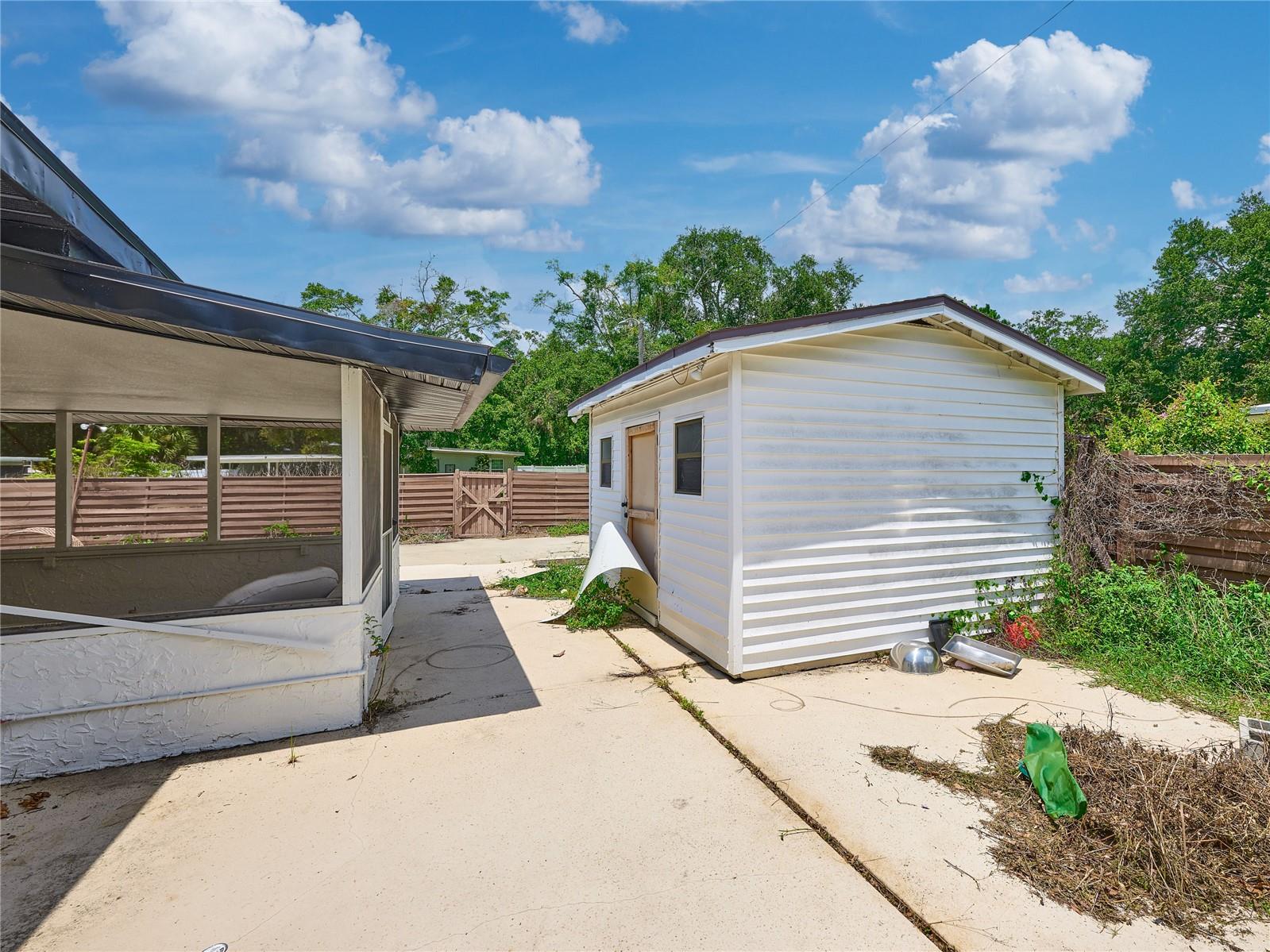 1100 Cornell Dr Property Photo 26