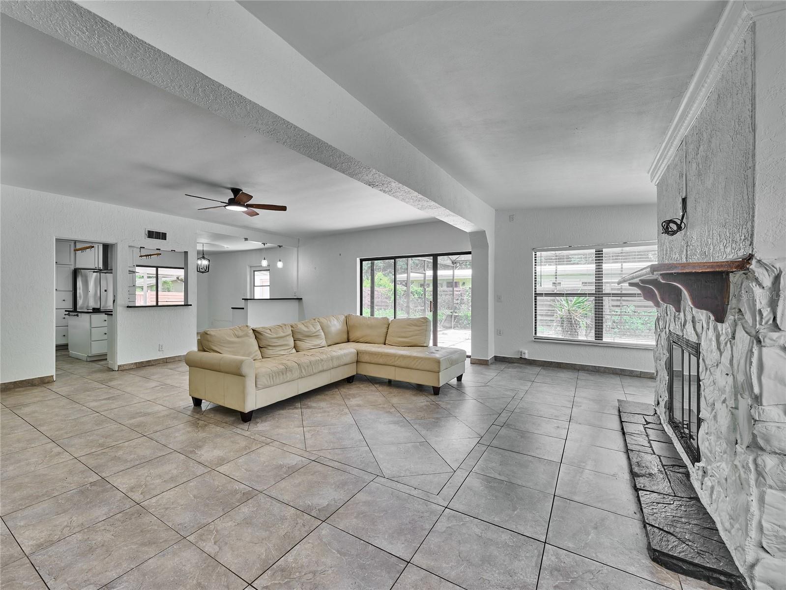 1100 Cornell Dr Property Photo 38