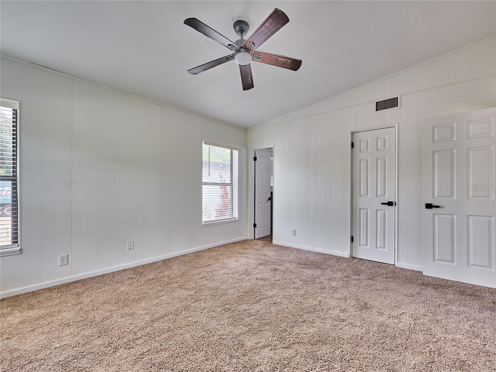 1100 Cornell Dr Property Photo 61