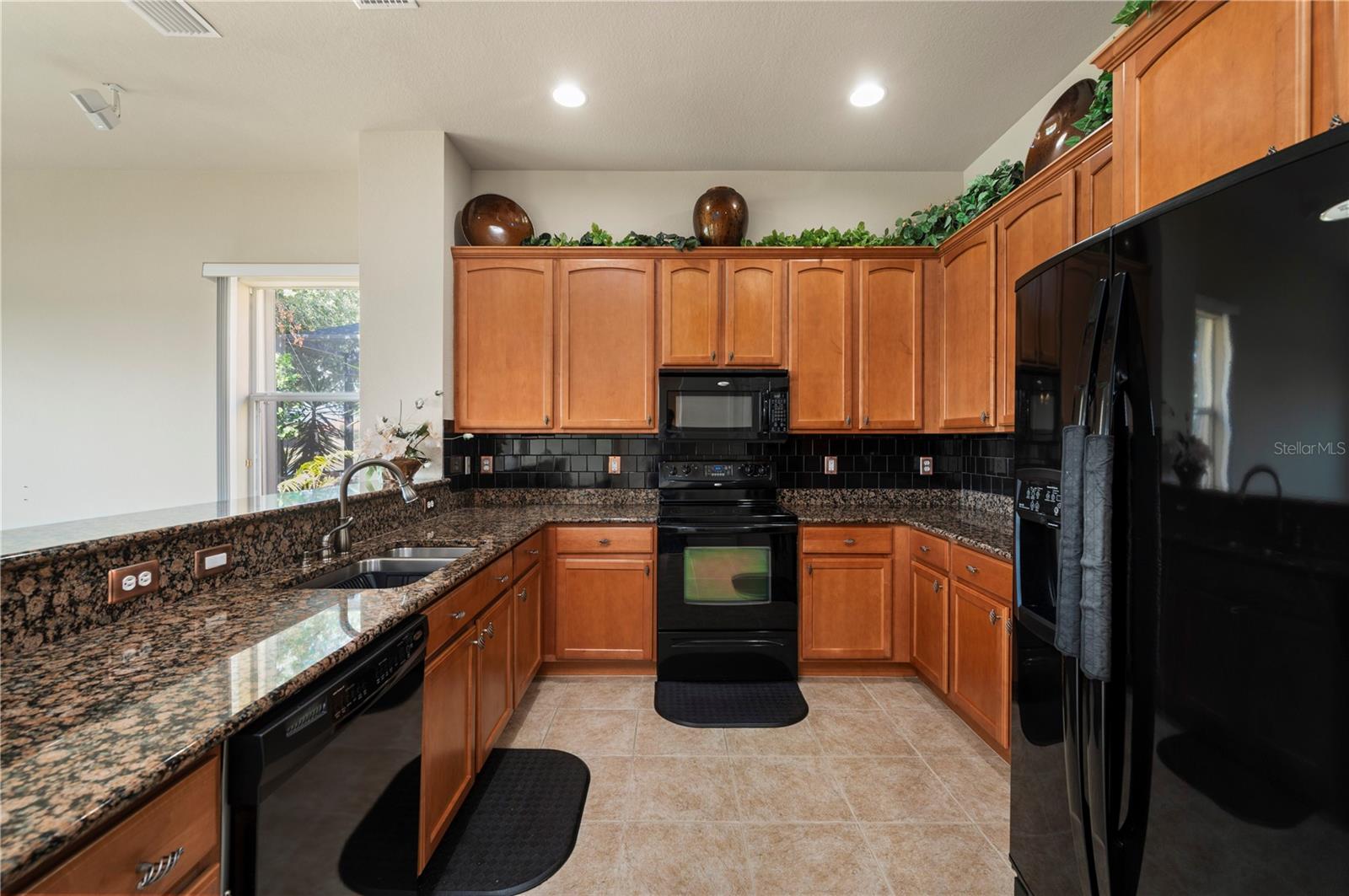 24311 Riverfront Dr Property Photo 23