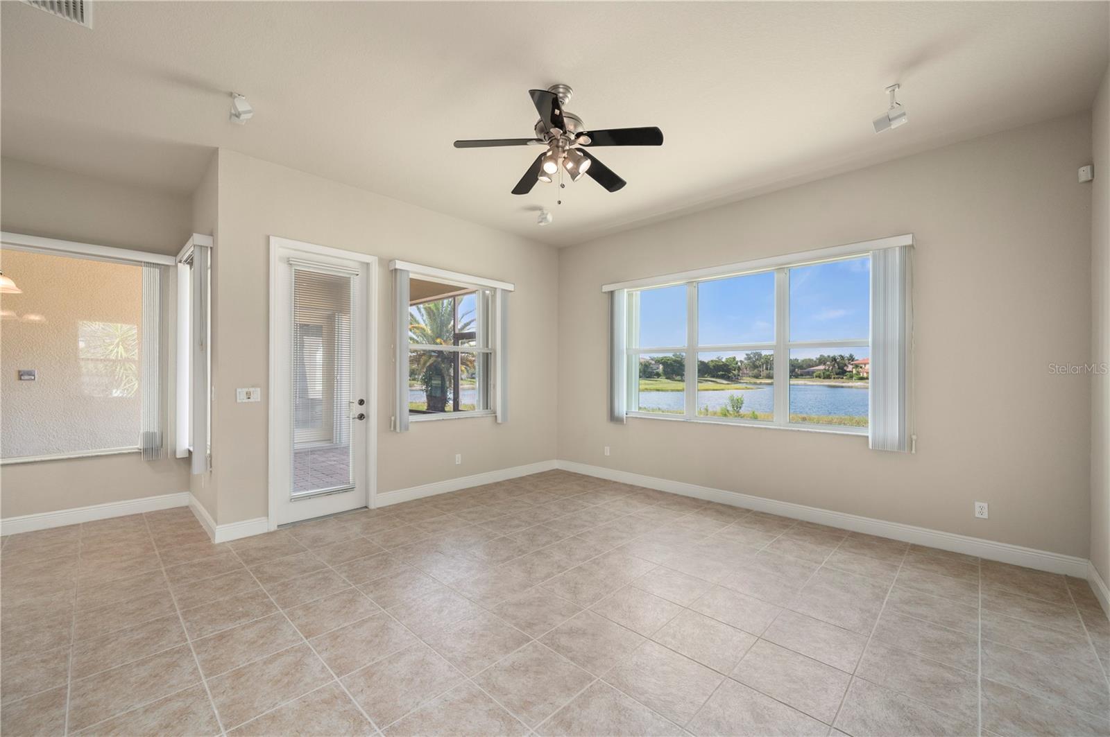 24311 Riverfront Dr Property Photo 26