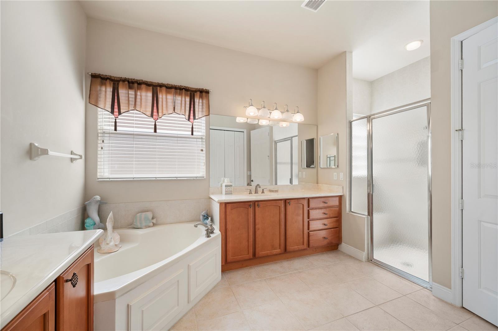 24311 Riverfront Dr Property Photo 42