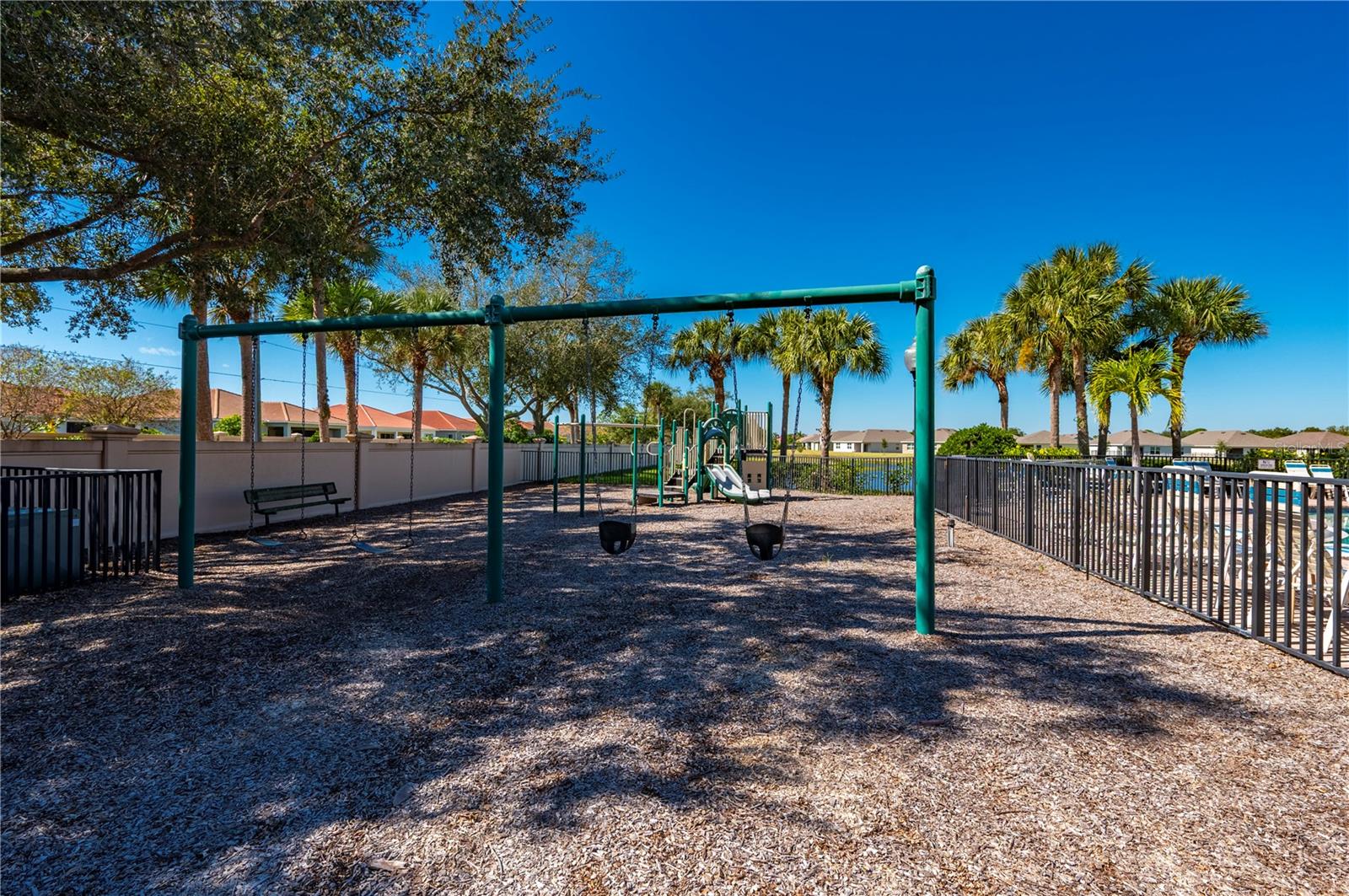 24311 Riverfront Dr Property Photo 77