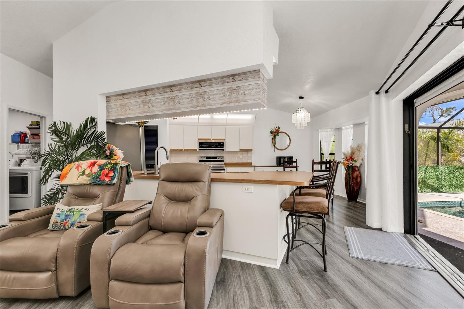 18306 Koala Ave Property Photo 15