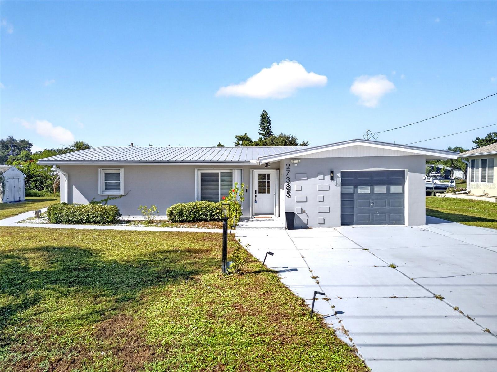 27385 Voyageur Dr Property Photo 2