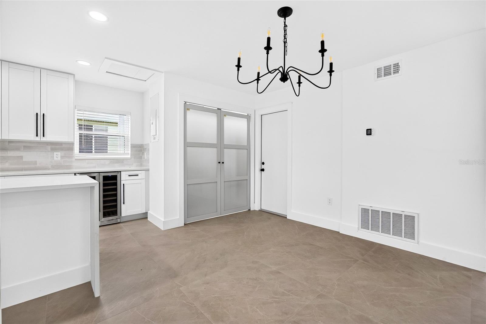 27385 Voyageur Dr Property Photo 20