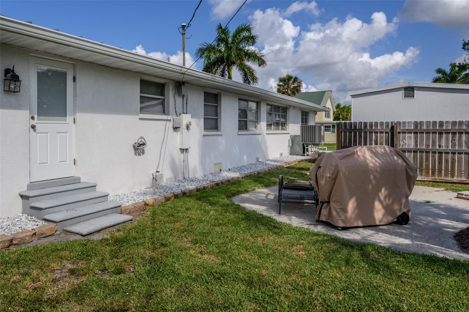 330 Harvey St Property Photo 45