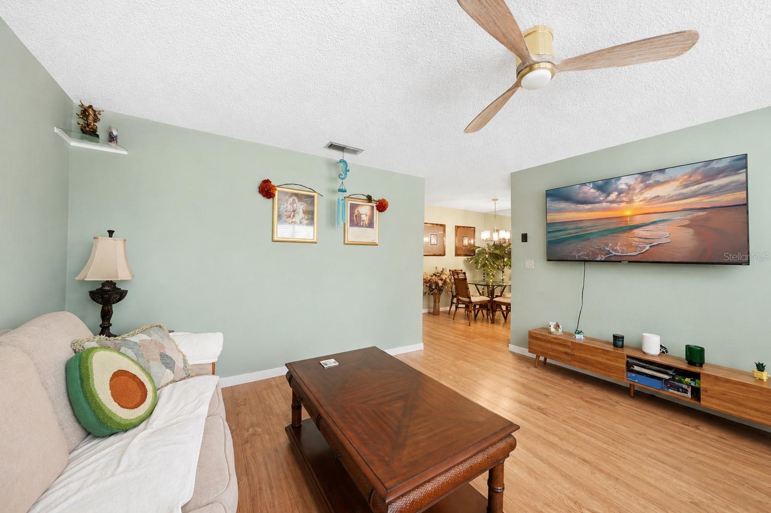 22375 Edgewater Dr #236 Property Photo 6