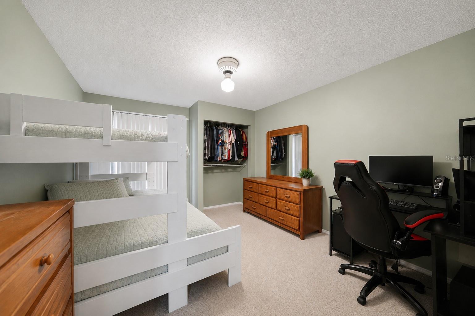22375 Edgewater Dr #236 Property Photo 15