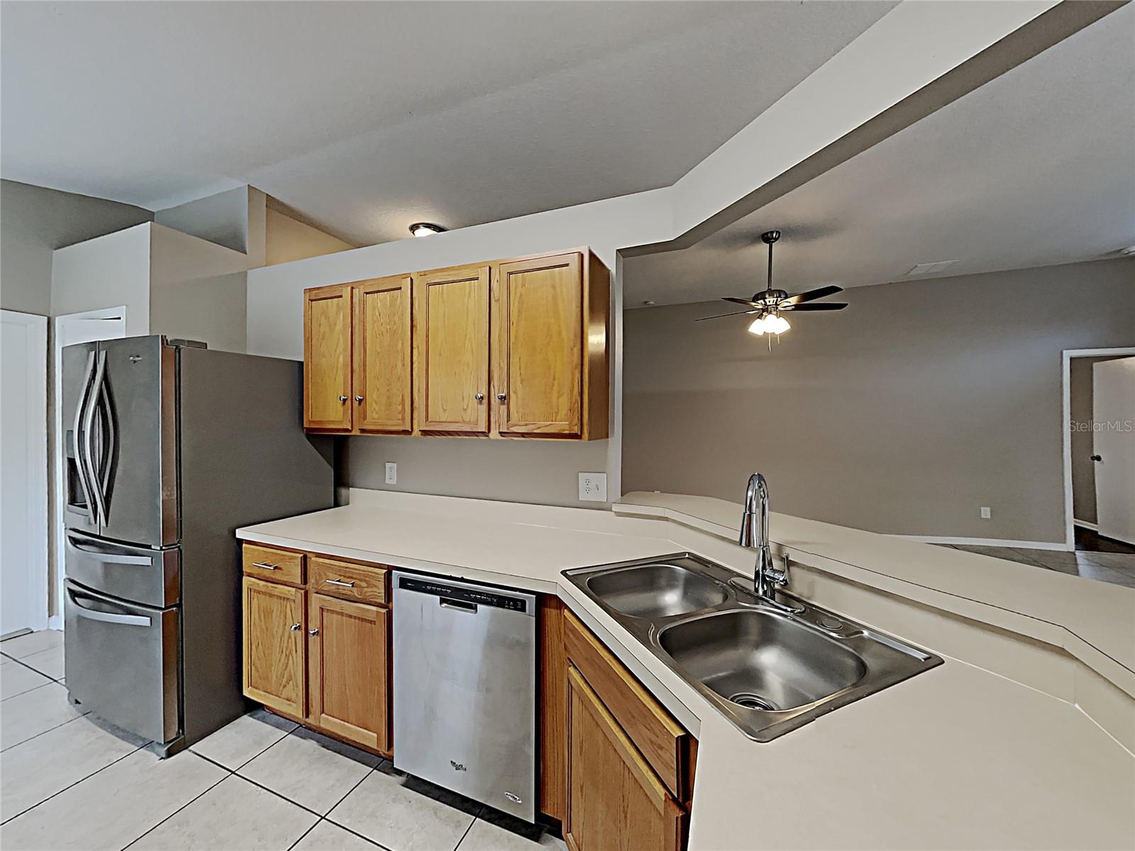 10328 Soaring Eagle Dr Property Photo 4