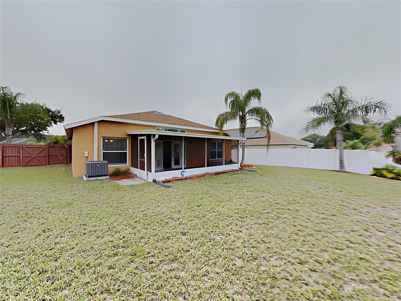 10328 Soaring Eagle Dr Property Photo 13