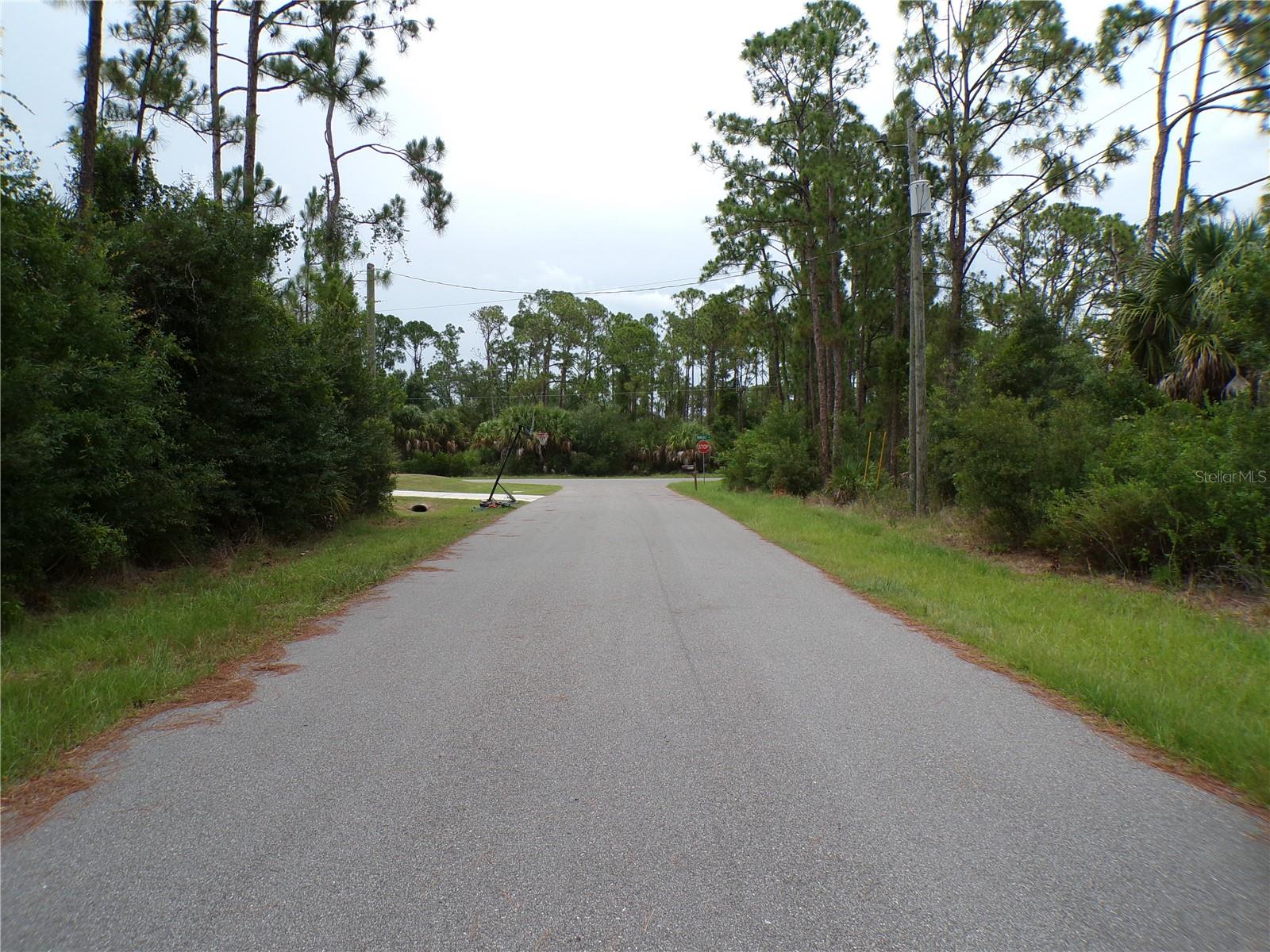 Lummus St Property Photo 10
