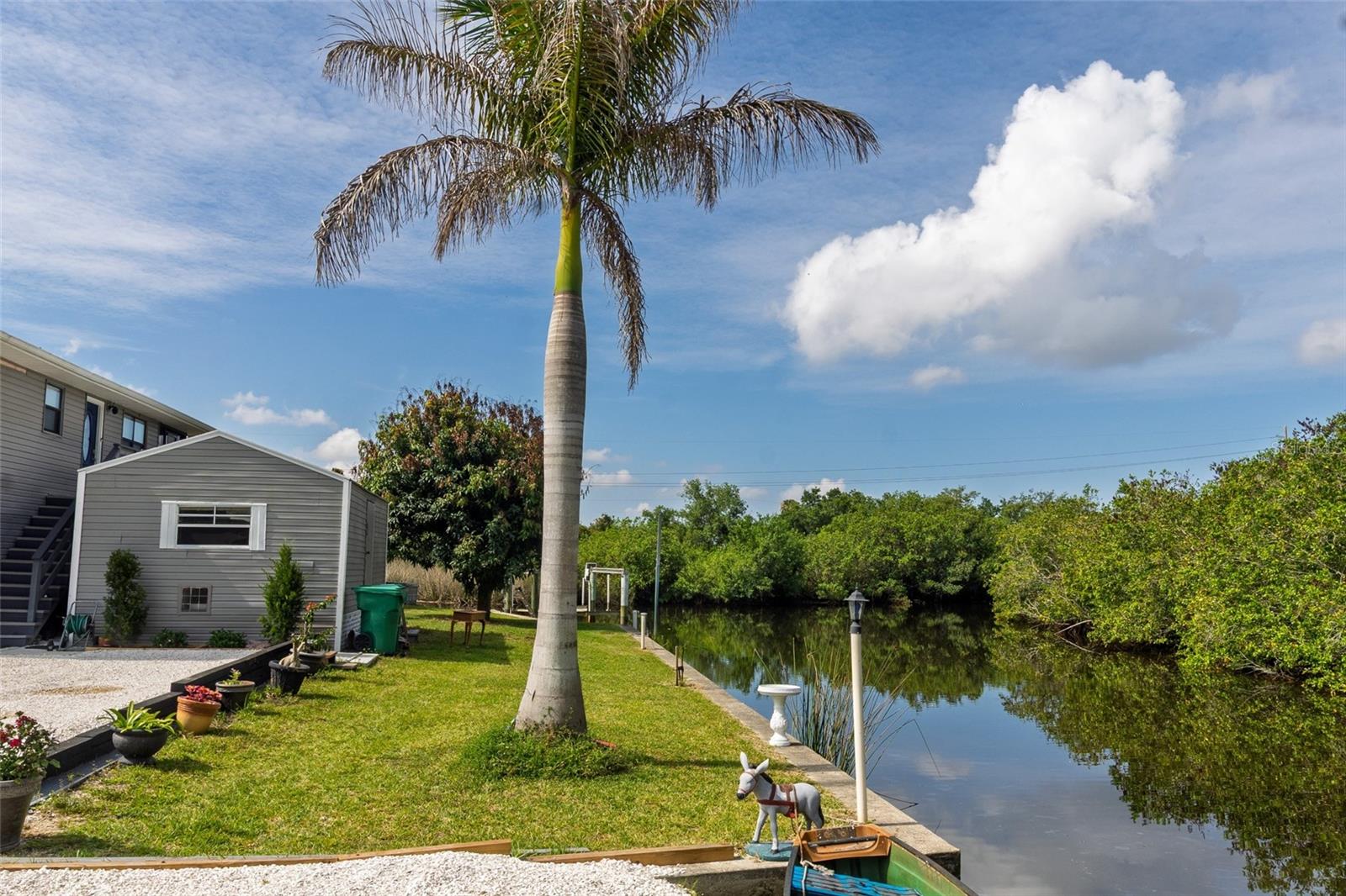 29103 Orva Dr Property Photo 3