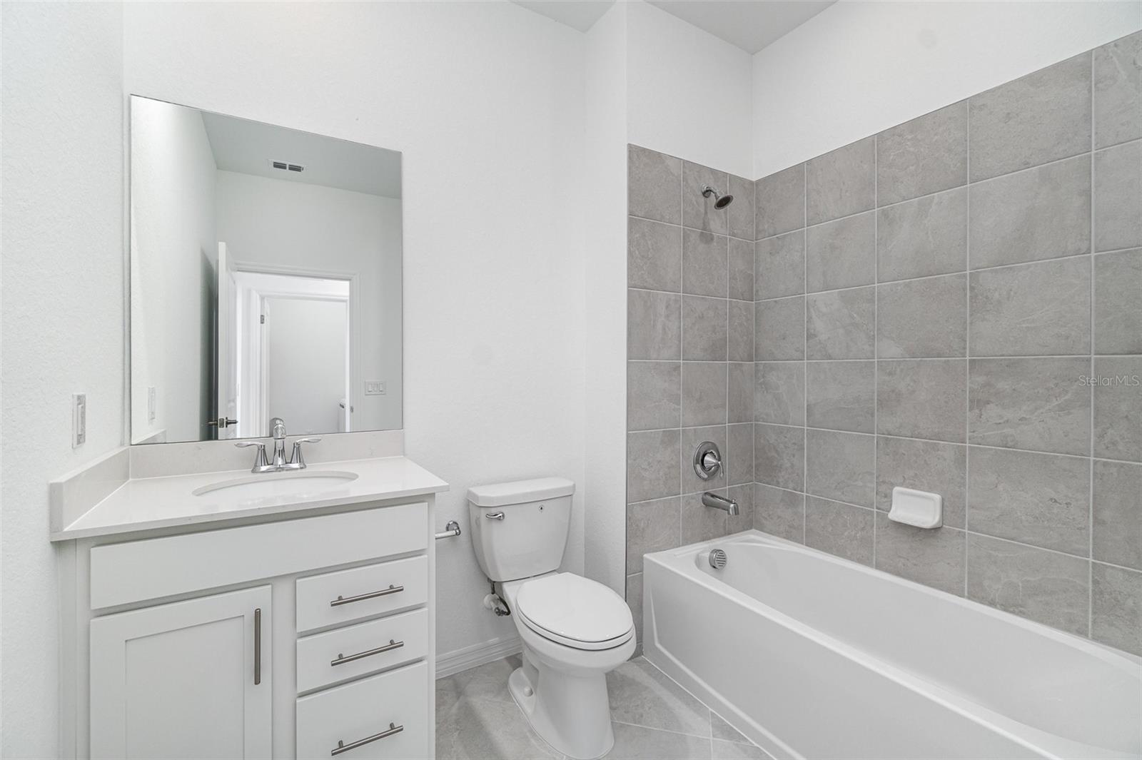 15194 Bluffton Ln #1421 Property Photo 15