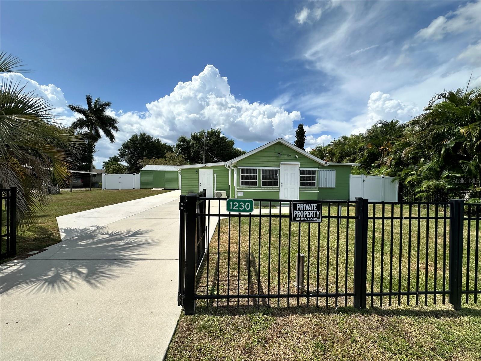 1230 Woodlawn Ave Property Photo 39