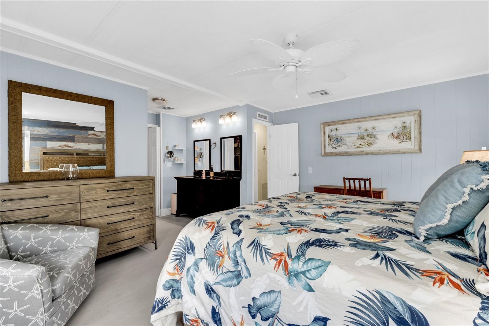 114 Martinique Rd Property Photo 25