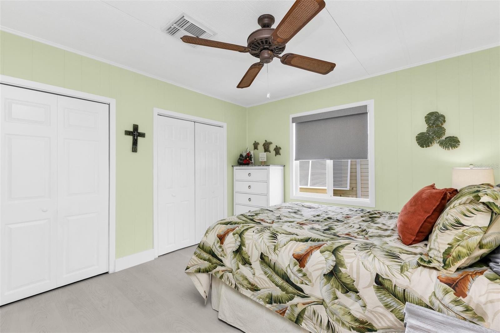 114 Martinique Rd Property Photo 32