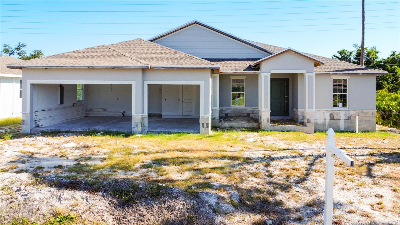 9040 Evelyn Rd Property Photo 1