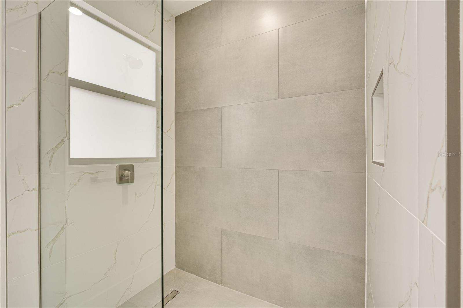 153 Australian Dr Property Photo 24