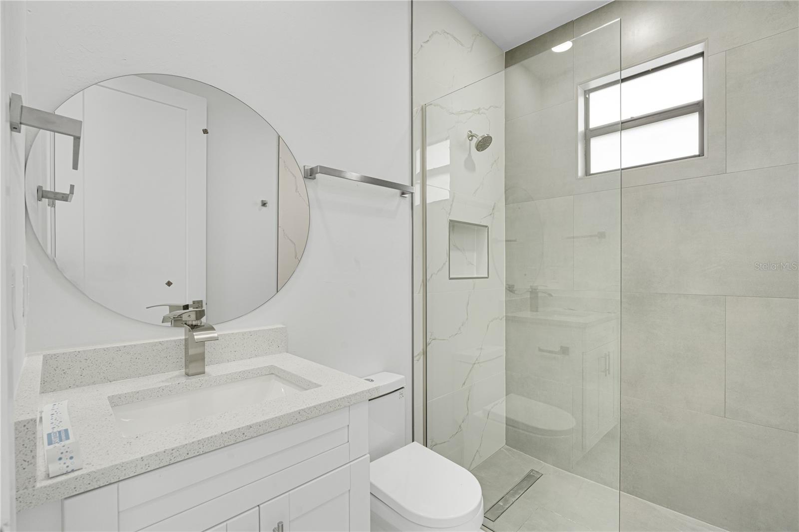 153 Australian Dr Property Photo 31