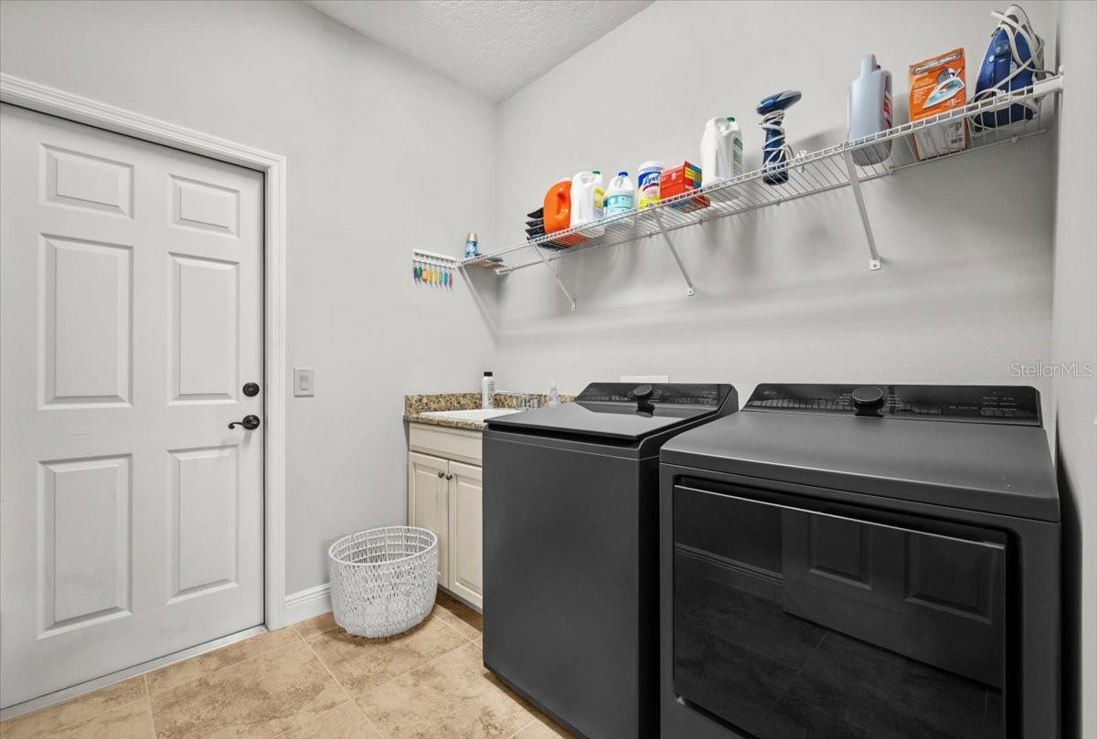 1835 Bobcat Trl Property Photo 49