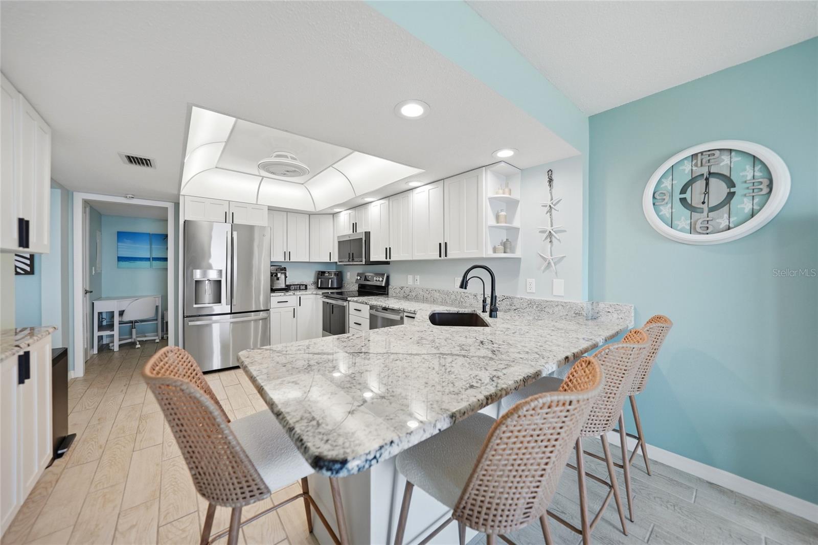 1 Colony Point Dr #a10 Property Photo 8